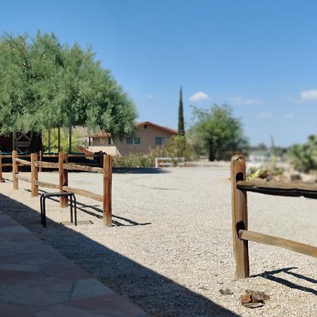 Joshua Tree Ranch House Motel - Downtown - Room #4 エクステリア 写真
